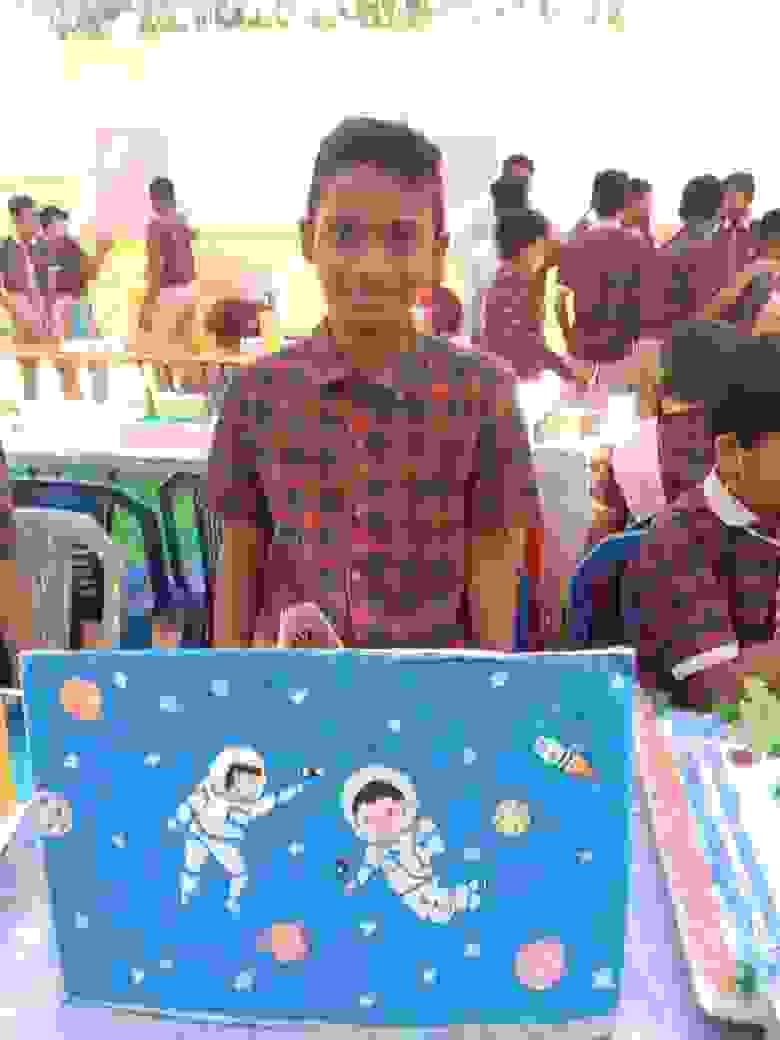Astronauts Floating In Space For Kids Drawing