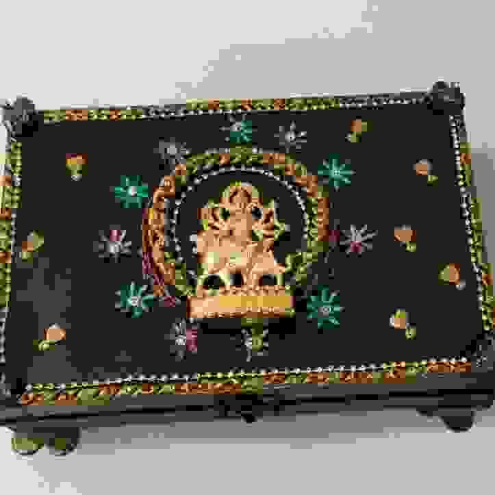 Jewel Box Decoration Using Fevicryl Mouldit Fevicr