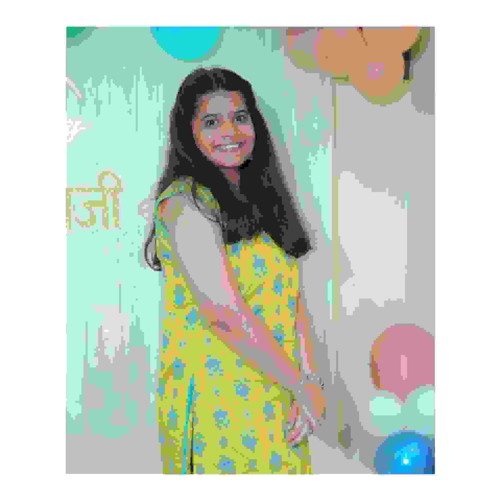 Profile picture of artist AADITI